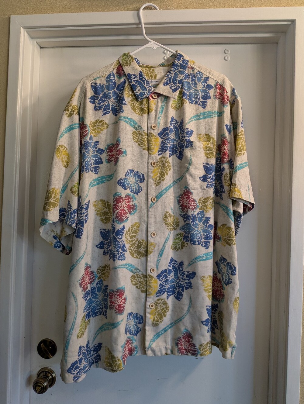 Tommy Bahama Vintage Men’s Hawaiian Shirt Silk Blend 2XL Floral  Short Sleeve